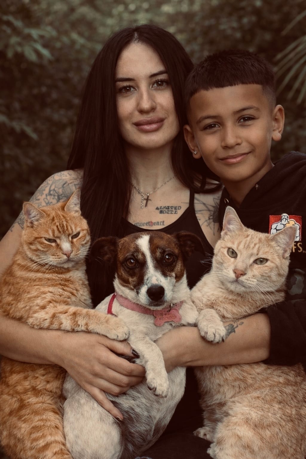 Samara Sauer with her family — the story behind Tūi & Chief